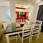 Happiness Villa Majawish, Close To The City Center